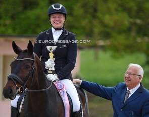Ann-Christin Wienkamp on Furst Dancer with judge Bernard Maurel at the 2022 CDI Troisdorf :: Photo © Astrid Appels