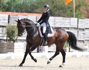 Johanne Kofod Jensen and Frida Gold at the 2022 CDI Sint-Truiden :: Photo © Astrid Appels