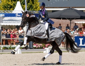 Charlotte Fry and Glamourdale won the 2018 World Young Horse Championships for 7-year olds in Ermelo :: Photo © Dirk Caremans