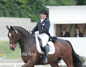 Gabriele Steffan and Sympathico at the 2004 CDN Mannheim :: Photo © Julia Rau