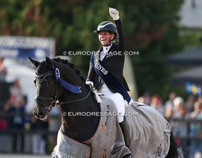 Eva Möller and Global Player OLD win the 6-year old Finals at the 2022 World Championships for young dressage horses :: Photo © Astrid Appels