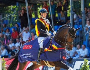Kira Goerens-Ripphoff and Final Dream are the 5-year old champions at the 2022 Bundeschampionate :: Photos © Stefan Lafrentz