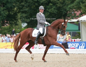 Wolfhard Witte and Londontime at the 2008 World Young Horse Championships in Verden :: Photo © Astrid Appels