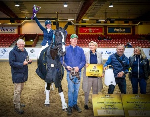 Judge Christoph Hess, rider Sandra Sterntorp on Spumante VH, handler, Maucca Karkki, and breeder Tobias Hansson in the prize giving at the 2022 SWB Equestrian Days :: Photo © SWB