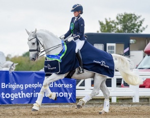 Sofia Jankiewicz on Boularouz winning the Advanced Medium Silver Freestyle Championship :: Photo © Kevin Sparrow
