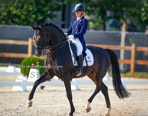 Sarah Bamberger and Quadroneur at their CDI debut in Grote Brogel, Belgium, in 2021 :: Photo © Astrid Appels