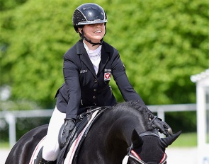 Felix Austria: To have a rider as cheerful as Julia Sciancalepore is an advertisement for para dressage :: Photo © Silke Rottermann