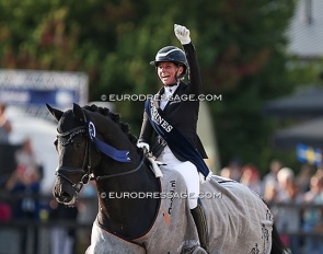 Global Player OLD, winner of the 6-year old division at the 2022 World Young Horse Championships under Eva Möller :: Photo © Astrid Appels