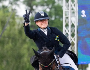 Justina Vanagaite and Nabab win the 2204 CDI-W World Cup Qualifier in Olomouc :: Photo © Lukasz Kowalski