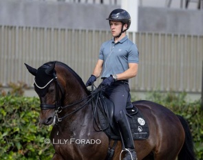 Santiago Damil and MSJ Top Secret warming up for the 2024 Spanish Dressage Championships :: Photo © Lily Forado