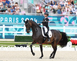 Jessica von Bredow-Werndl and Dalera BB in the Grand Prix at the 2024 Olympic Games in Paris :: Photo © Astrid Appels