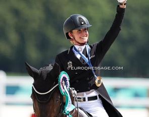 Jessica von Bredow-Werndl wins her second individual Olympic gold medal at the 2024 Paris Olympics :: Photo © Astrid Appels