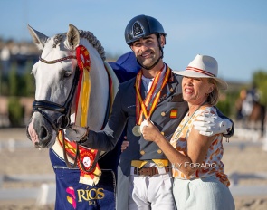 Alejandro Sanchez del Barco and Monica Martin with Quincallo de Indalo :: Photo © Lily Forado