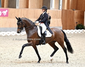 Cathrine Dufour and Zimillione PT2 :: Photo © Ridehesten