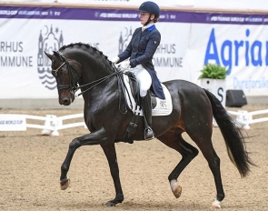 Nanna Skodborg Merrald and Blue Hors Farrell :: Photo © Ridehesten