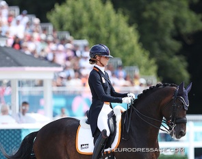 Dinja van Liere and Hermes at the 2024 Olympic Games :: Photo © Astrid Appels