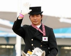 Jung Kyun Suh and Caleostro at the 2006 Asian Games in Doha :: Photo courtesy Chung Hak