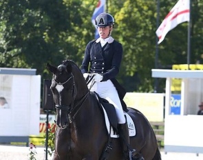 Linda Kouwenhoven and Landlord H :: Photo © Roland Hitze