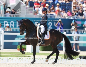 Dinja van Liere on Hermes at the 2024 Olympic Games :: Photo © Astrid Appels