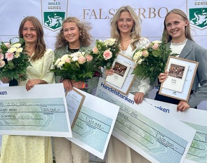  Emelie Aldenfalk, Kajsa Björe (with Torrell's cheque), Ella Löfgren and Jessie Johansson at the Ajax Stipend's recipient ceremony in Falsterbo :: Photo © private