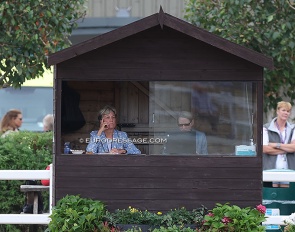 Jane Weatherwax at the 2022 European Young Riders Championships in Hartpury :: Photo © Astrid Appels