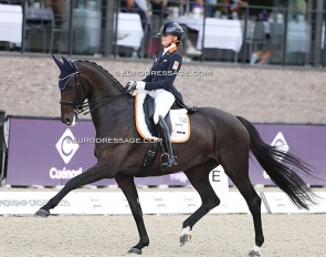Marieke van der Putten and Zantana at the 2025 European Championships in Crozet :: Photo © Astrid Appels