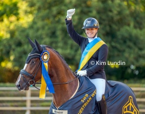 Lina Dolk and 4-year old Swedish champion Mackmyras Amorino :: Photo © Kim Lundin