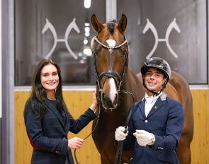 Lampo di Fonteabeti with his new owner and Sascha Böhnke from the AAZ team
