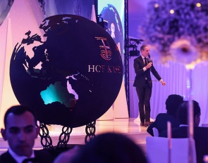 The charity auction of Tarek Lohaus' globe sculpture raised €36,000:: Photo © SehrwieViel