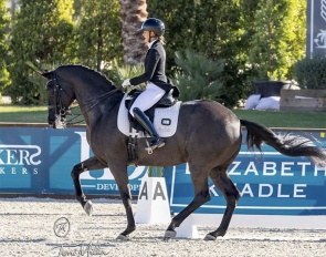 Genay Vaughn and Fleur Noir WSHS in the Inter II in California :: Photo © Terri Miller
