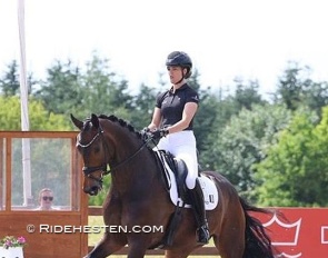Anne-Mette Strandby Hansen and EVO Ivy Blue at the first Danish WCYH team selection trial :: Photo © Ridehesten