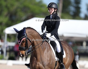 Miriam Bacon on Drambuie at the 2026 CDN Wellington :: Photo © Astrid Appels