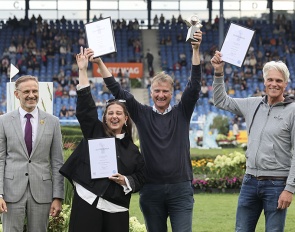 Dr Thomas Förl (Member of the ALRV Supervisory Board), Madeleine Delp Bergsjø (2nd place), Peter Nixon (1st place) and Arnd Bronkhorst (3rd place) in the prize giving for the Silver Camera Award 2026 :: Photo © Andreas Steindl