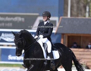 Lotte Meulendijks and Welt Hill at the 2021 CDI Opglabbeek :: Photo © Astrid Appels