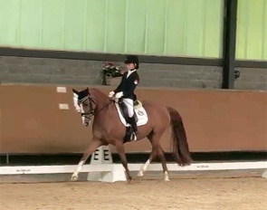 Leonie-Sophie Galmbacher on Okelani