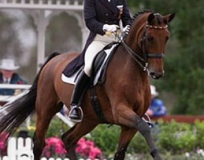 Alexandra Simons-de Ridder and Chacomo at the 2000 Olympic Games in Sydney :: Photo © Dirk Caremans