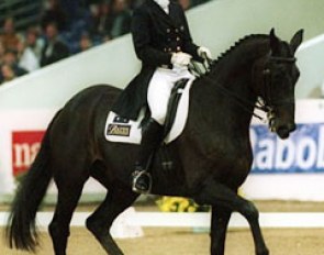 Rozzie Ryan and Exellent :: Photo © Dirk Caremans
