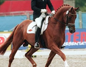 Johannes Westendarp and Wolkentanz II at the 2000 World Championships for Young Dressage Horses :: Photo © Dirk Caremans