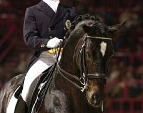 Stefan Peter aboard Acartenango at the 2001 CDI-W Paris :: Photo © Dirk Caremans