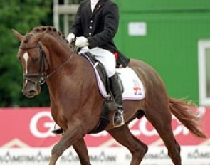 Seth Boschman and O'Brian at the 2001 World Young Horse Championships :: Photo © Dirk Caremans