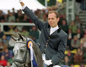 Hans Peter Minderhoud and Rubels, 2001 World Young Horse Champions :: Photo © Dirk Caremans