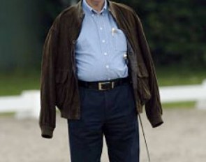 Johann Hinnemann coaching at the 2002 CDIO Aachen :: Photo © Dirk Caremans