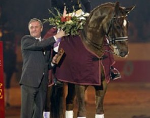 Ulla Salzgeber wins the 2002 World Cup Finals in 's Hertogenbosch
