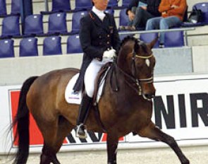 Tineke Bartels on Sunrise at the 2003 CDIO Aachen :: Photo © Astrid Appels for Phelpsphotos.com