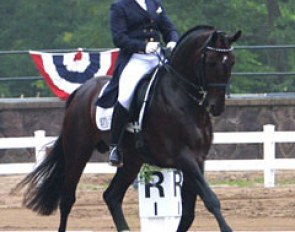 Leslie Morse and Kingston win the 2003 U.S. Dressage Championships :: Photo © Phelpsphotos.com
