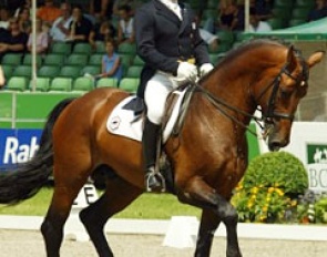 Leunis van Lieren and Hexagons Louisville :: Photo © Dirk Caremans