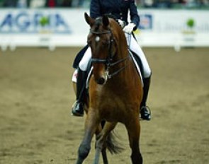 Canadian Shannon Dueck on Korona