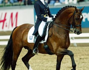 Marlies van Baalen and Idocus at the 2003 World Cup Finals :: Photo © Dirk Caremans