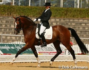 Sanne Henningsen and Clearwater at the 2003 World Young Horse Championships :: Photo © Dirk Caremans