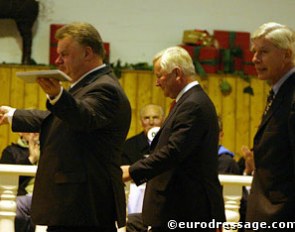 Uwe Heckmann, Ullrich Kasselmann, Paul Schockemöhle at the 2004 PSI Auction